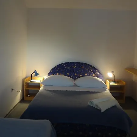Apartments Danijela Tribunj  Room photo