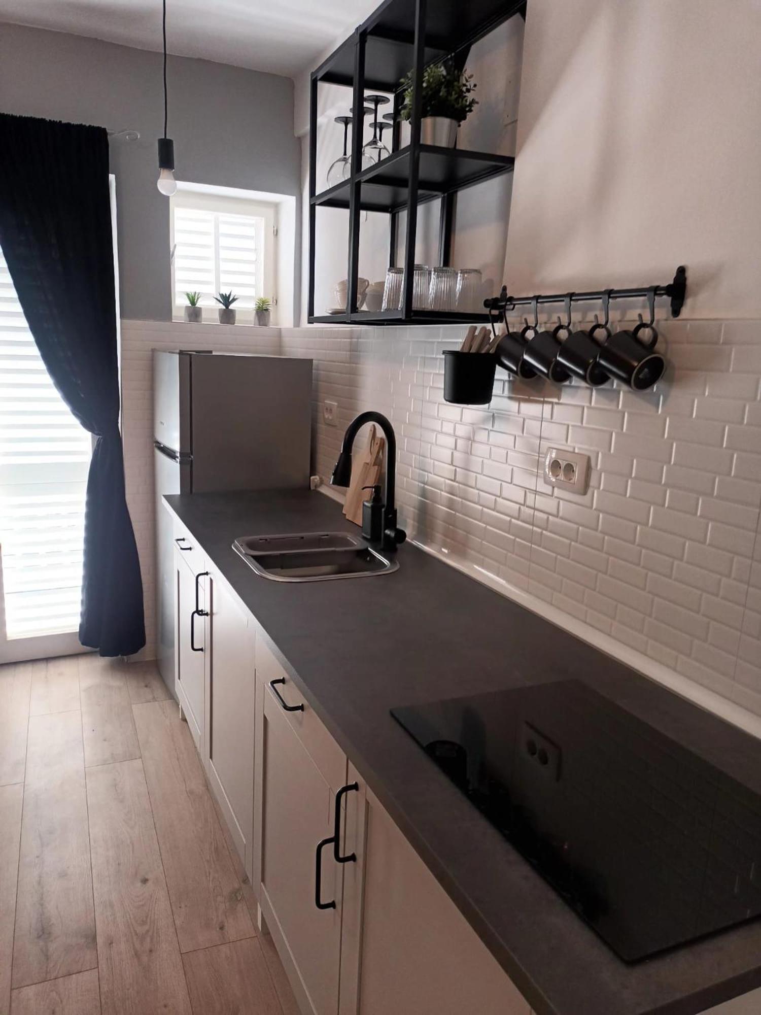 Apartment Danijela Tribunj (Sibenik-Knin)