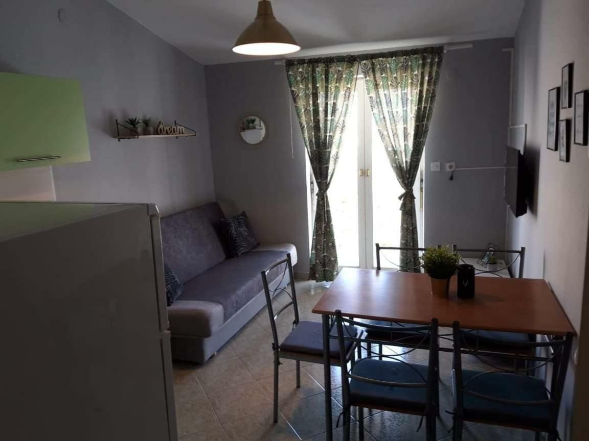 Apartment Danijela Tribunj (Sibenik-Knin)
